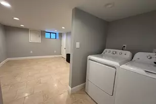 2109 S Rosewood St, Philadelphia, PA 19145 - Photo 13