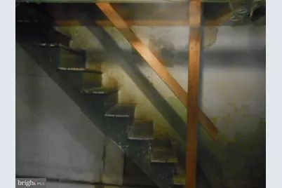 529 E Queen Lane, Philadelphia, PA 19144 - Photo 5