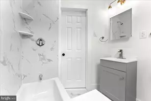 2046 W Boston St, Philadelphia, PA 19132 - Photo 23