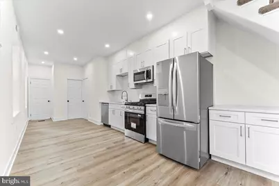 2046 W Boston Street, Philadelphia, PA 19132 - Photo 9