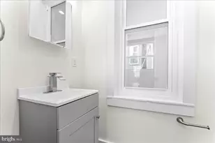 2046 W Boston St, Philadelphia, PA 19132 - Photo 31