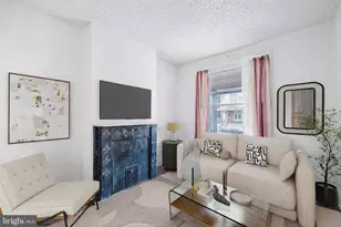 6033 Kershaw St, Philadelphia, PA 19151 - Photo 3