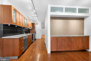 530 S 15th St, Philadelphia, PA 19146 - Photo 5