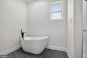 2407 W Seybert St, Philadelphia, PA 19121 - Photo 21