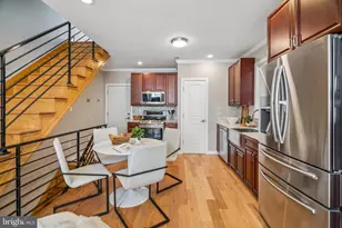 422 S 20th St, Philadelphia, PA 19146 - Photo 9