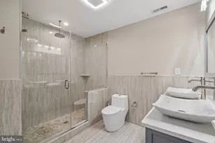 422 S 20th St, Philadelphia, PA 19146 - Photo 35