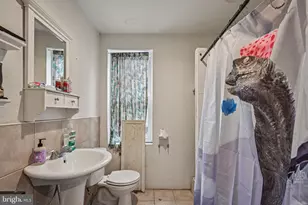 1107 S 47th St, Philadelphia, PA 19143 - Photo 39