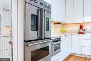 104 E Bells Mill Rd, Philadelphia, PA 19118 - Photo 13