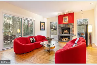 104 E Bells Mill Road, Philadelphia, PA 19118 - Photo 3