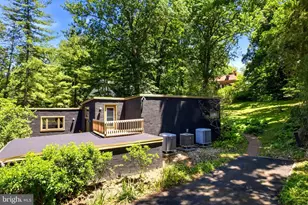 104 E Bells Mill Rd, Philadelphia, PA 19118 - Photo 31