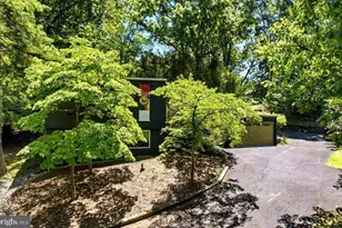 104 E Bells Mill Rd, Philadelphia, PA 19118 - Photo 3