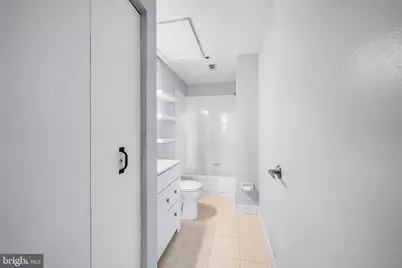 315 New Street #614, Philadelphia, PA 19106 - Photo 19