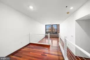 315 New St, Philadelphia, PA 19106 - Photo 9