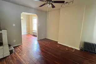 7036 Vandike St, Philadelphia, PA 19135 - Photo 3