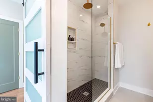 2033 Dickinson St, Philadelphia, PA 19146 - Photo 23