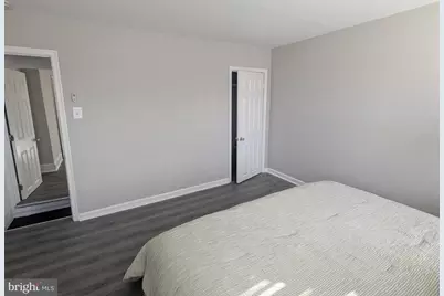 657 N 37th Street, Philadelphia, PA 19104 - Photo 13