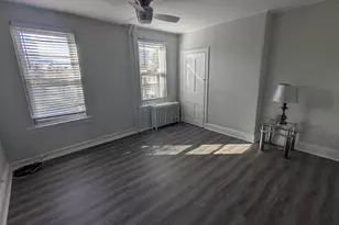 657 N 37th St, Philadelphia, PA 19104 - Photo 15