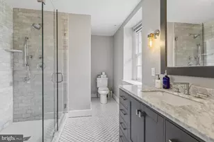 1012 W Cliveden St, Philadelphia, PA 19119 - Photo 37