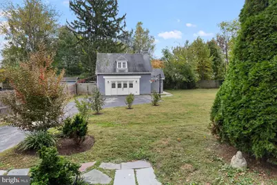 1012 W Cliveden Street, Philadelphia, PA 19119 - Photo 5