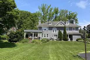 1012 W Cliveden St, Philadelphia, PA 19119 - Photo 3