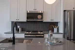 2940 W Thompson St, Philadelphia, PA 19121 - Photo 17