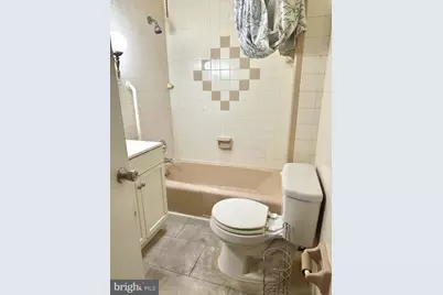 2246 S Bucknell Street, Philadelphia, PA 19145 - Photo 15