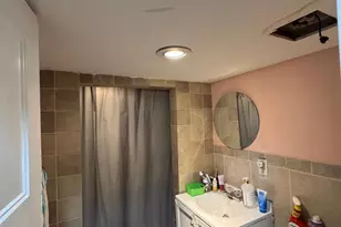 4655 Shelbourne St, Philadelphia, PA 19124 - Photo 15