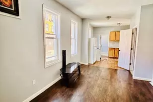 240 W Glenwood Ave, Philadelphia, PA 19140 - Photo 5