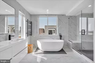 2618 E Hagert St, Philadelphia, PA 19125 - Photo 13