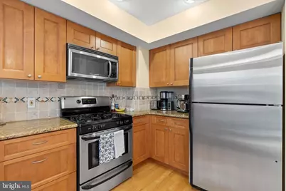 729 S 11th Street, Philadelphia, PA 19147 - Photo 9