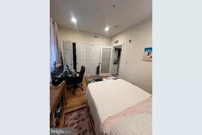 923 N 19th Street #2R, Philadelphia, PA 19130 - Photo 7