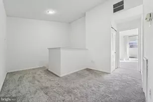 855 N 28th St, Philadelphia, PA 19130 - Photo 11