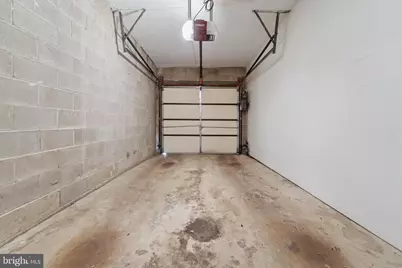 855 N 28th Street #B, Philadelphia, PA 19130 - Photo 23