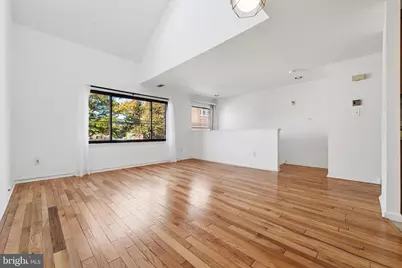 855 N 28th Street #B, Philadelphia, PA 19130 - Photo 5