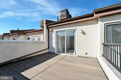 855 N 28th Street #B, Philadelphia, PA 19130 - Photo 17