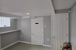 5901 Colgate St, Philadelphia, PA 19120 - Photo 9