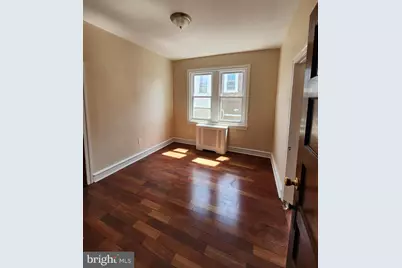 419 W Grange Avenue, Philadelphia, PA 19120 - Photo 9