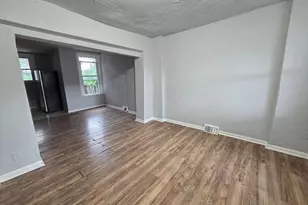 5228 N Hutchinson St, Philadelphia, PA 19141 - Photo 3