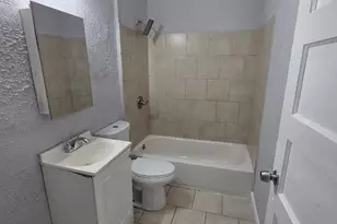 5228 N Hutchinson St, Philadelphia, PA 19141 - Photo 9