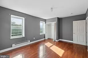 301 W York St, Philadelphia, PA 19133 - Photo 13