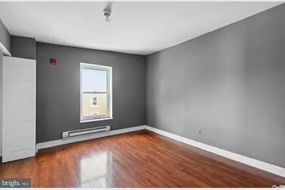 301 W York Street, Philadelphia, PA 19133 - Photo 9