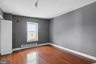 301 W York St, Philadelphia, PA 19133 - Photo 9