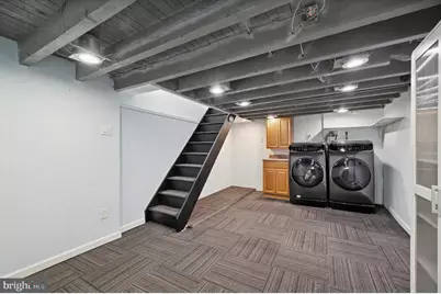 1039 W Russell Street, Philadelphia, PA 19140 - Photo 13