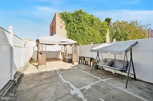 1039 W Russell St, Philadelphia, PA 19140 - Photo 15