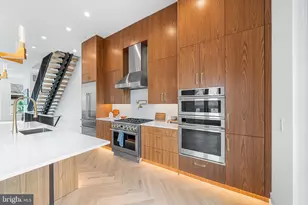 1242 E Oxford St, Philadelphia, PA 19125 - Photo 11