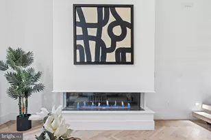 1242 E Oxford St, Philadelphia, PA 19125 - Photo 23