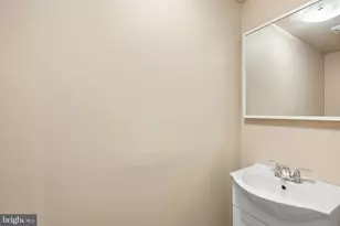 444 Poplar St, Philadelphia, PA 19123 - Photo 35