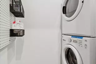 152 N Front St, Philadelphia, PA 19106 - Photo 21