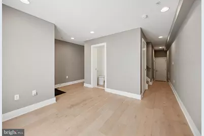 152 N Front Street, Philadelphia, PA 19106 - Photo 9