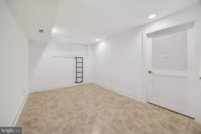 152 N Front Street, Philadelphia, PA 19106 - Photo 19